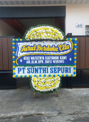 Papan Bunga Duka di Tegaltirto