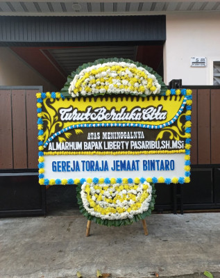 Papan Bunga Duka di Tegaltirto